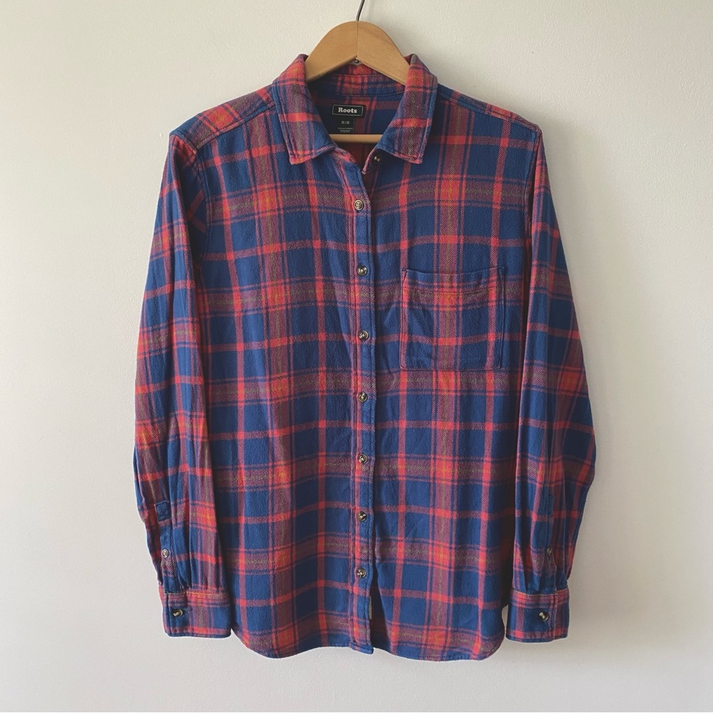 Roots blue and red check flannel shirt blouse size medium womens - Picture 1 of 15